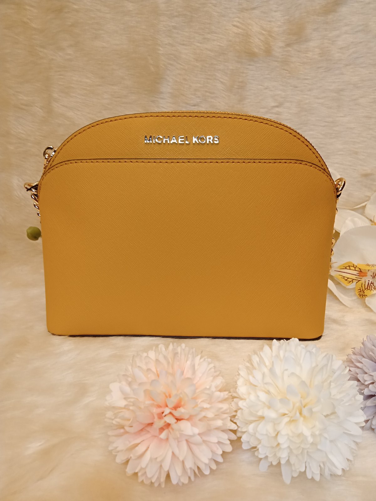 Michael Kors Brand new sling bag in yellow - Curate